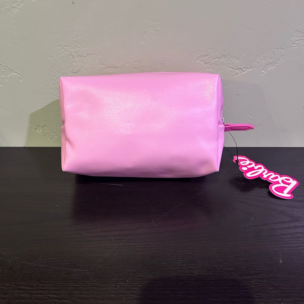 BARBIE Pink California Printed Cosmetic Travel Bag - Picture 8 of 9